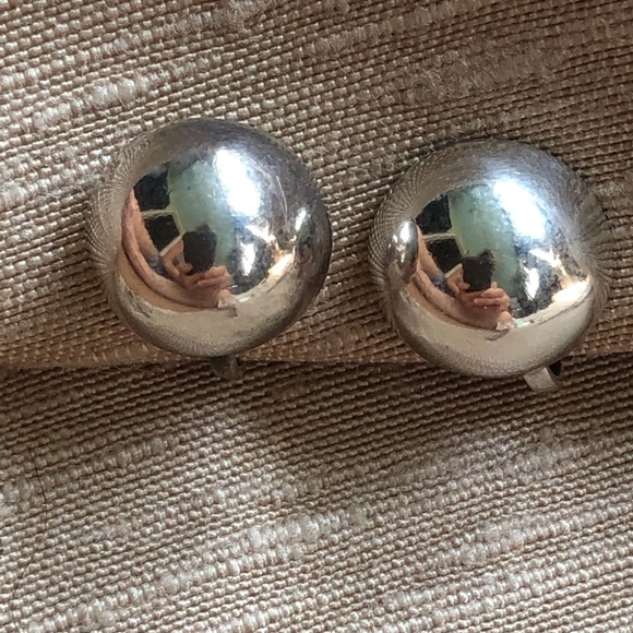 VTG 1960s Silver Stud Earrings Pierced Look Screw Back - Picture 1 of 7
